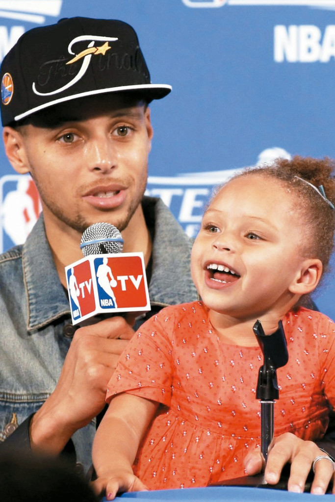 riley-curry2